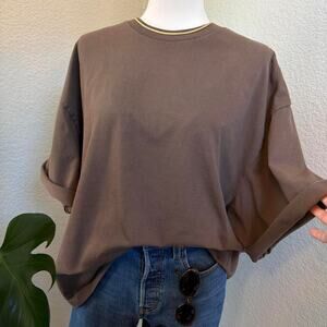 Brown Oversized Minimalist Tee Relaxed Fit Basic Top